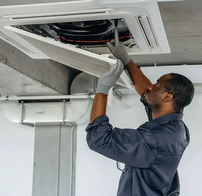 Why Homeowners & Businesses Trust Us in Evanston, IL?